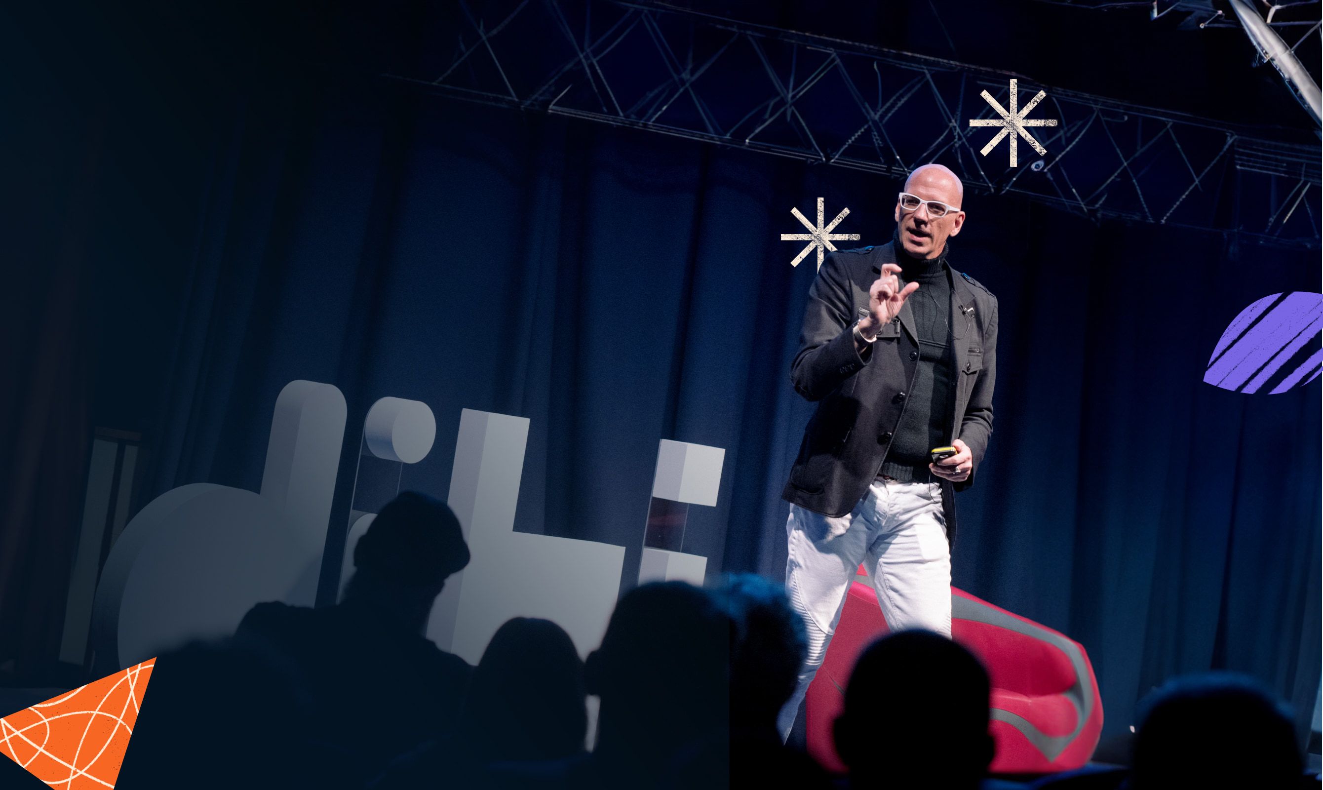 A keynote speaker on the DIBI stage